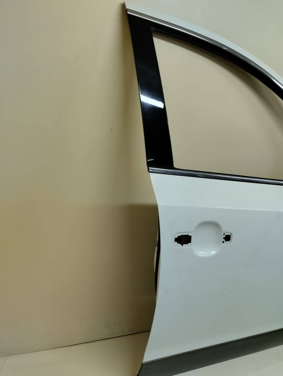 Дверь передняя правая Hyundai ix55 2007-2013 Дверь передняя правая Hyundai ix55 2007-2013