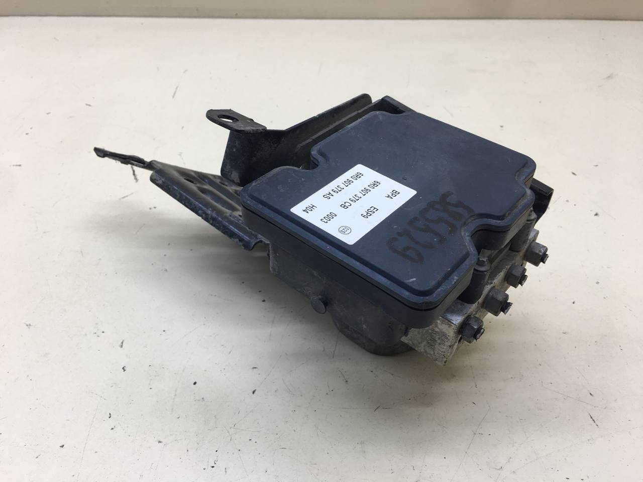 Блок ABS (насос) Volkswagen Polo (MK5) 2011-2020