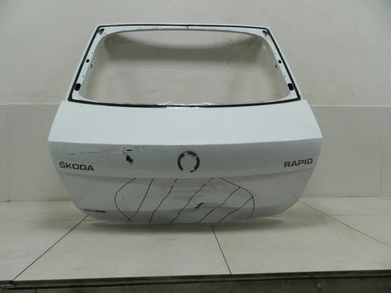 Дверь багажника Skoda Rapid 2012-2020