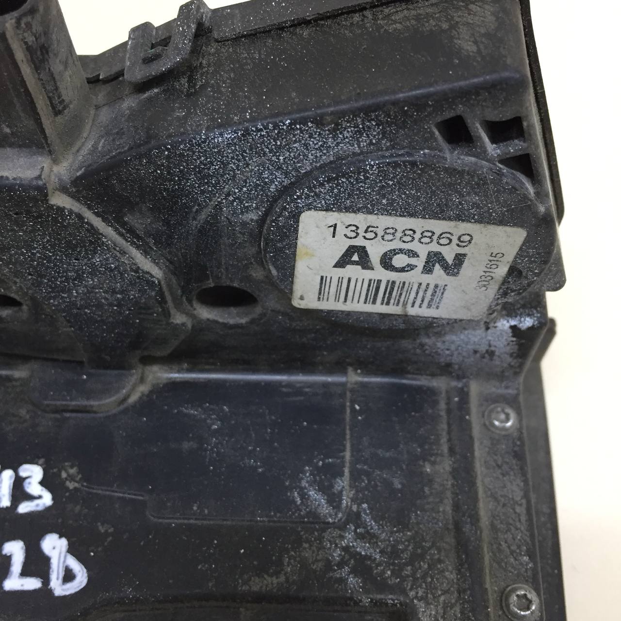 Замок двери задней левой Chevrolet Cobalt (T250) 2011-2015 Замок двери задней левой Chevrolet Cobalt (T250) 2011-2015