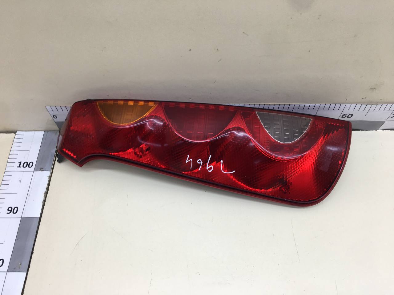 Фонарь задний левый Nissan Note (E11) 2006-2013