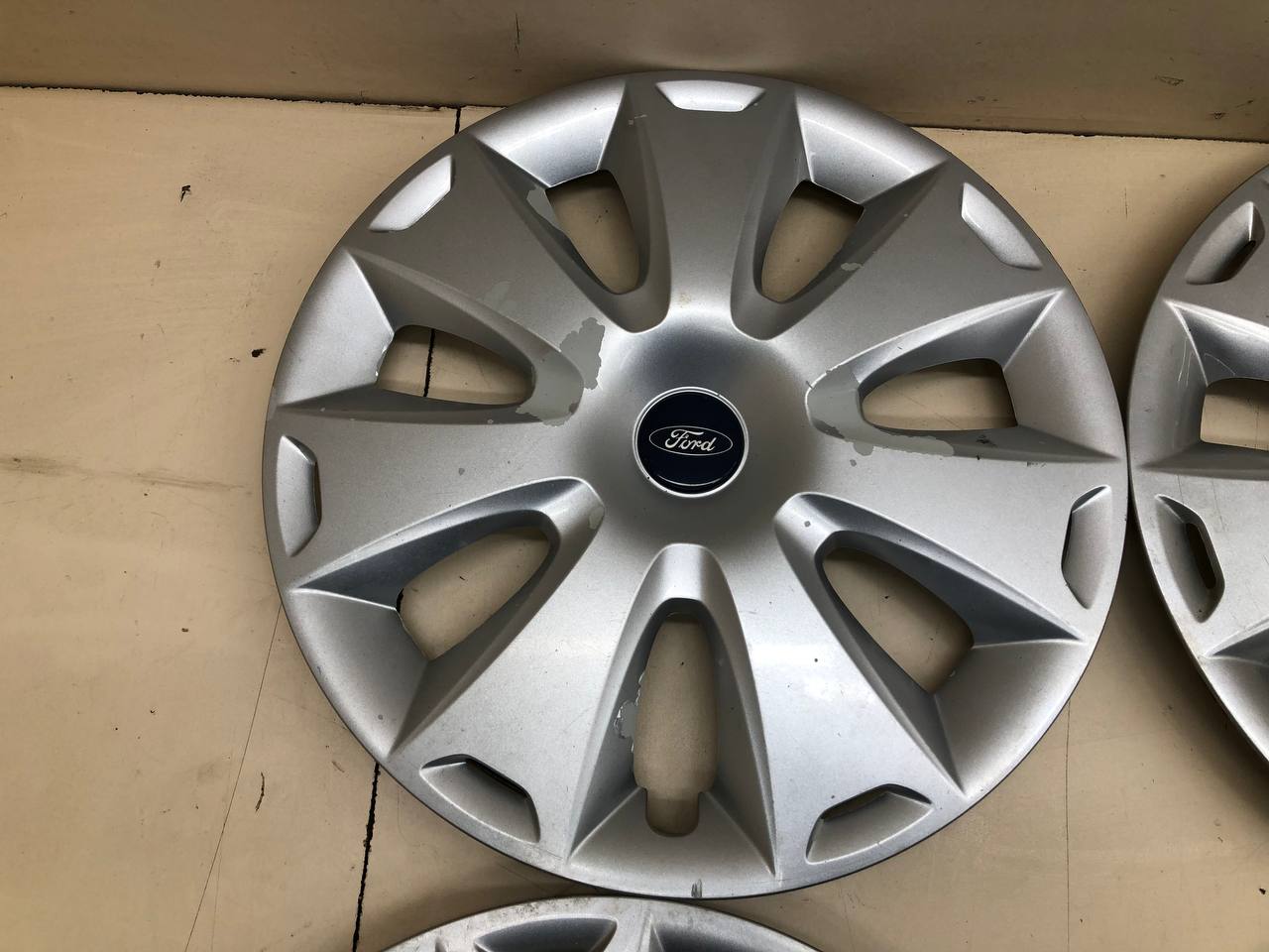 Колпак декоративный Ford Focus 2 (DB) 2008-2011 Колпак декоративный Ford Focus 2 (DB) 2008-2011