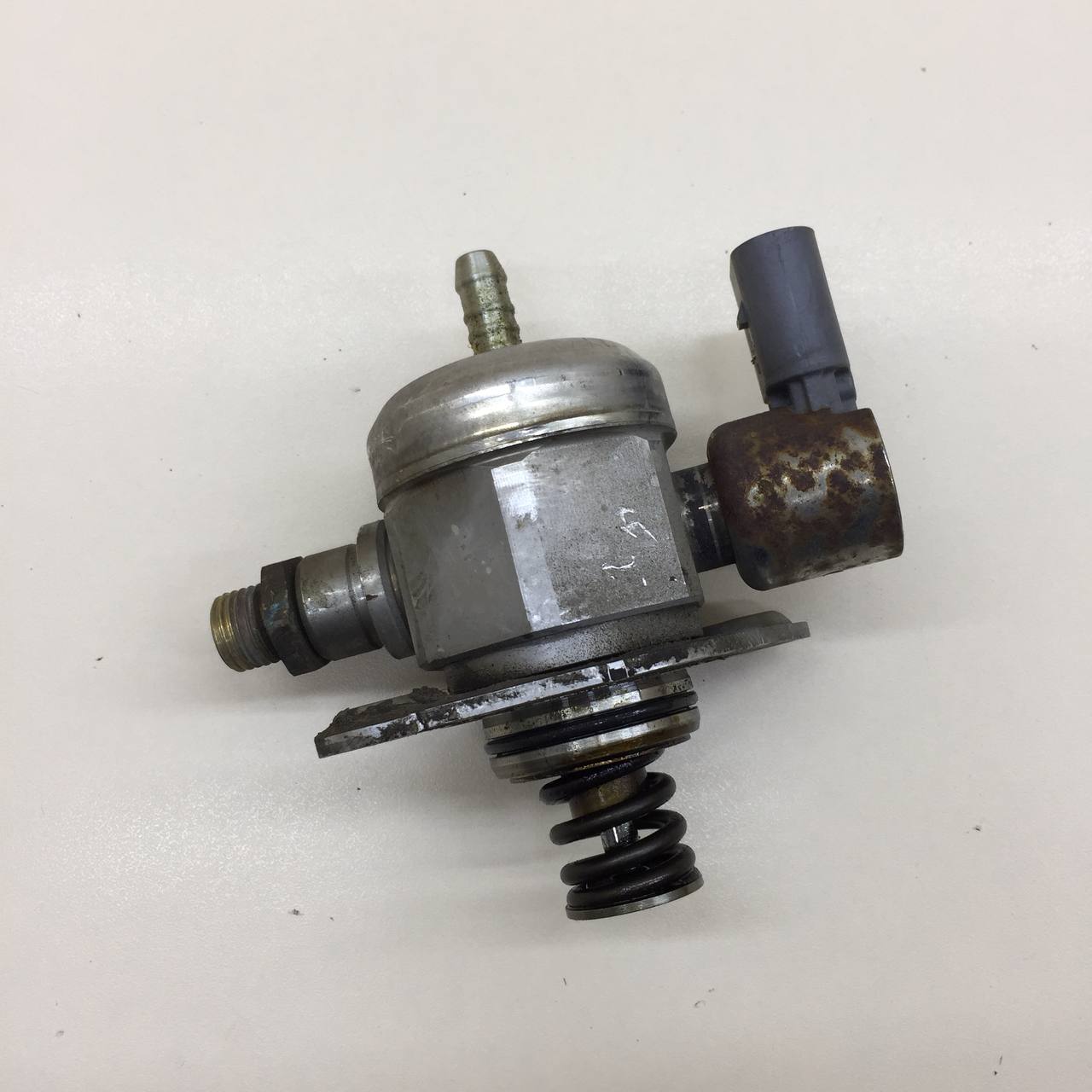 ТНВД Volkswagen Tiguan (5N1) 2007-2011 ТНВД Volkswagen Tiguan (5N1) 2007-2011