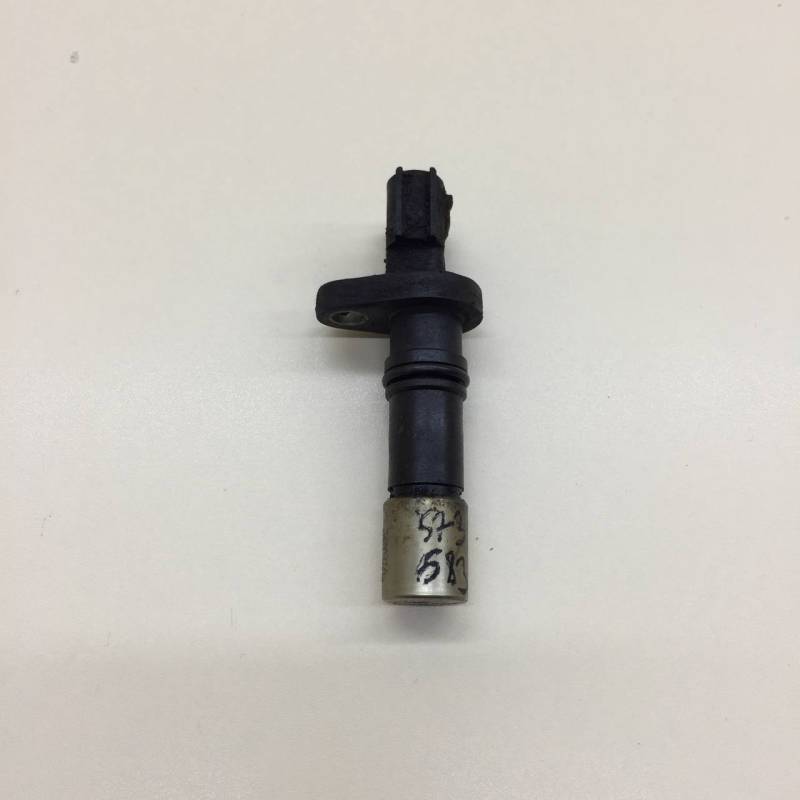 Датчик положения коленвала Toyota Camry (V50) 2011-2017 Датчик положения коленвала Toyota Camry (V50) 2011-2017