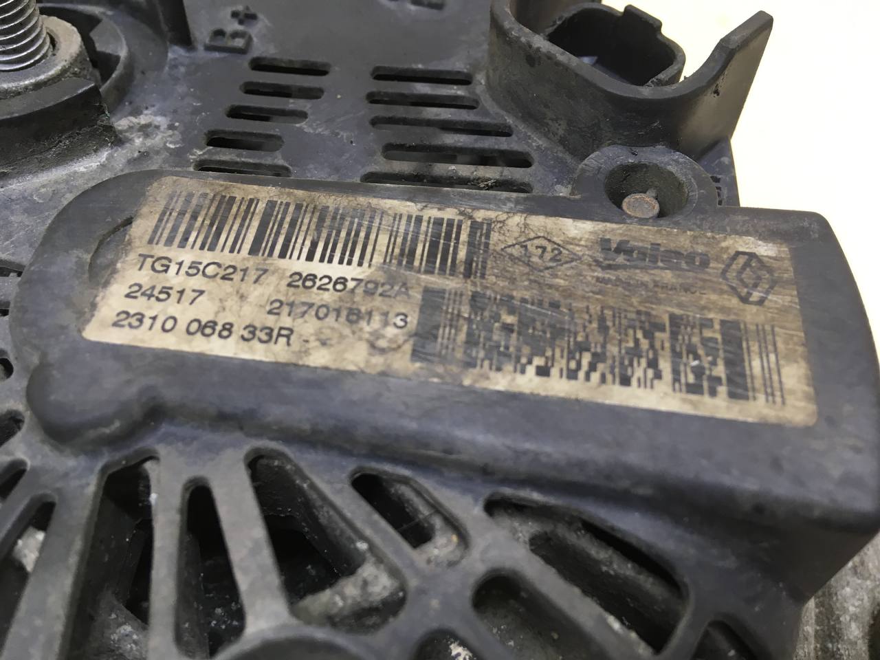 Генератор Renault Duster (HSA, HSM) 2012> Генератор Renault Duster (HSA, HSM) 2012>