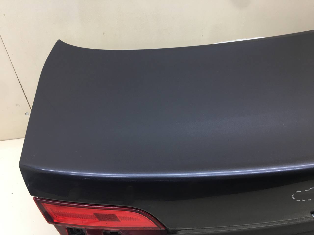 Крышка багажника Jaguar XF 2007-2015