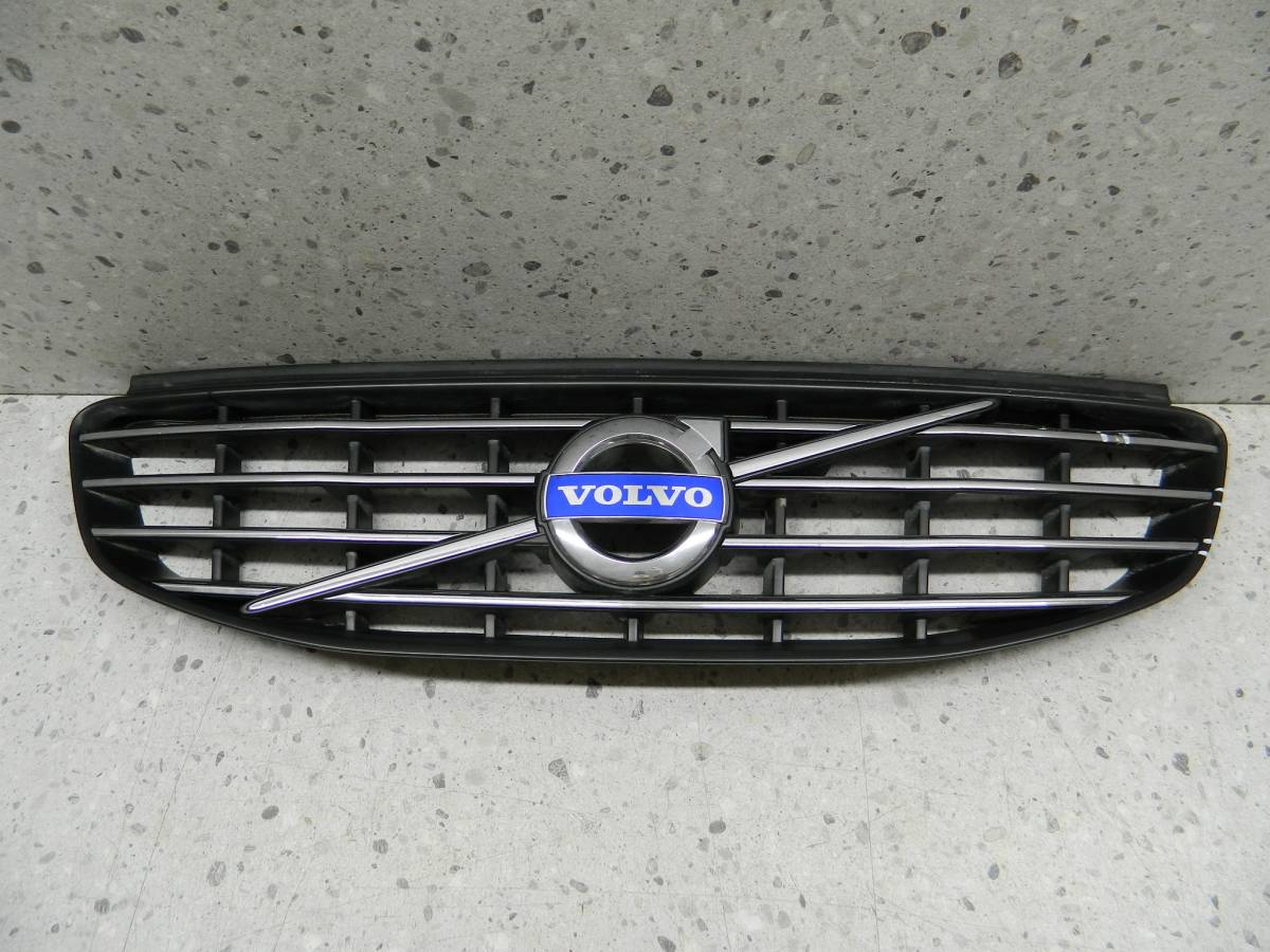 Решетка радиатора Volvo XC60 2008-2017