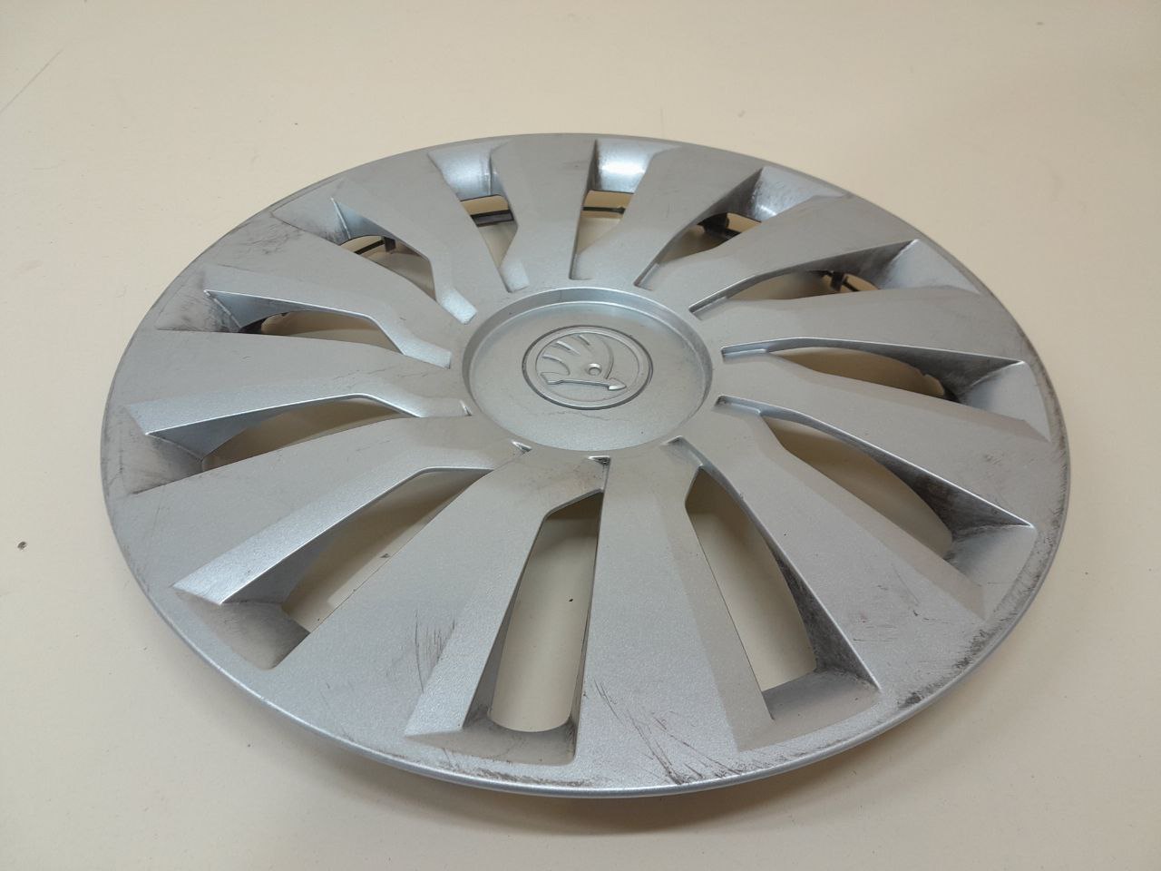 Колпак декоративный Skoda Rapid 2012-2020