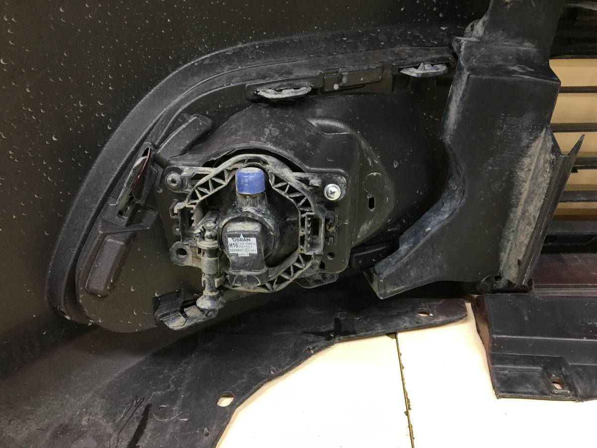 Бампер передний Renault Logan (2) 2014>