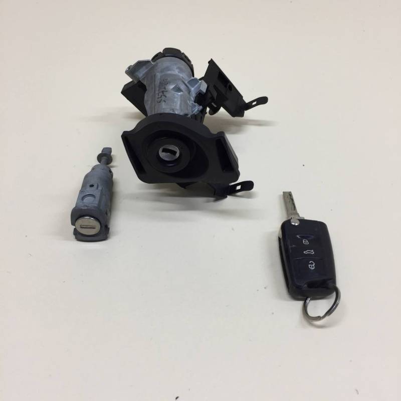 Замок зажигания Skoda Rapid 2012-2020 Замок зажигания Skoda Rapid 2012-2020