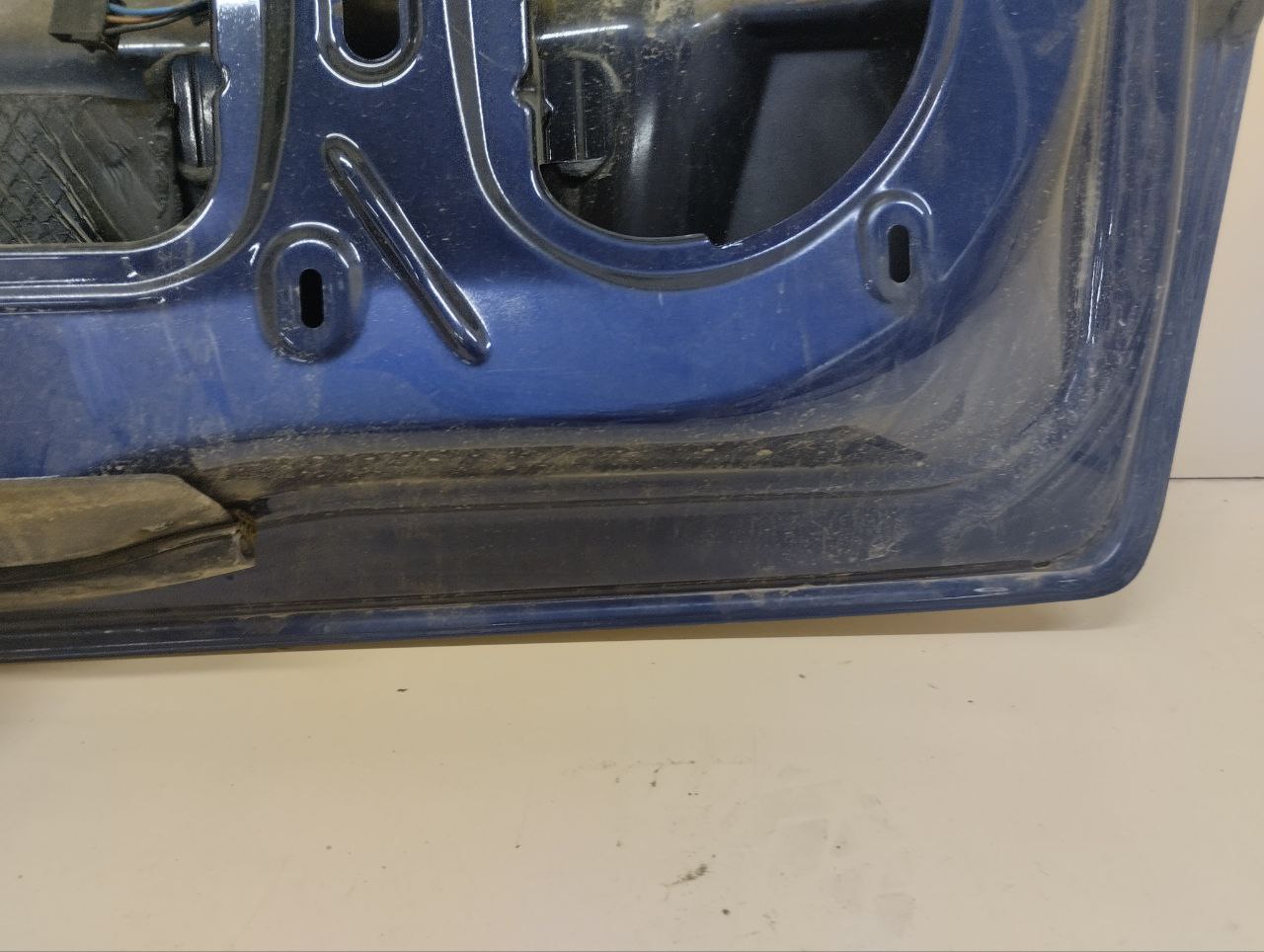 Дверь багажника Opel Zafira (B) 2005-2012