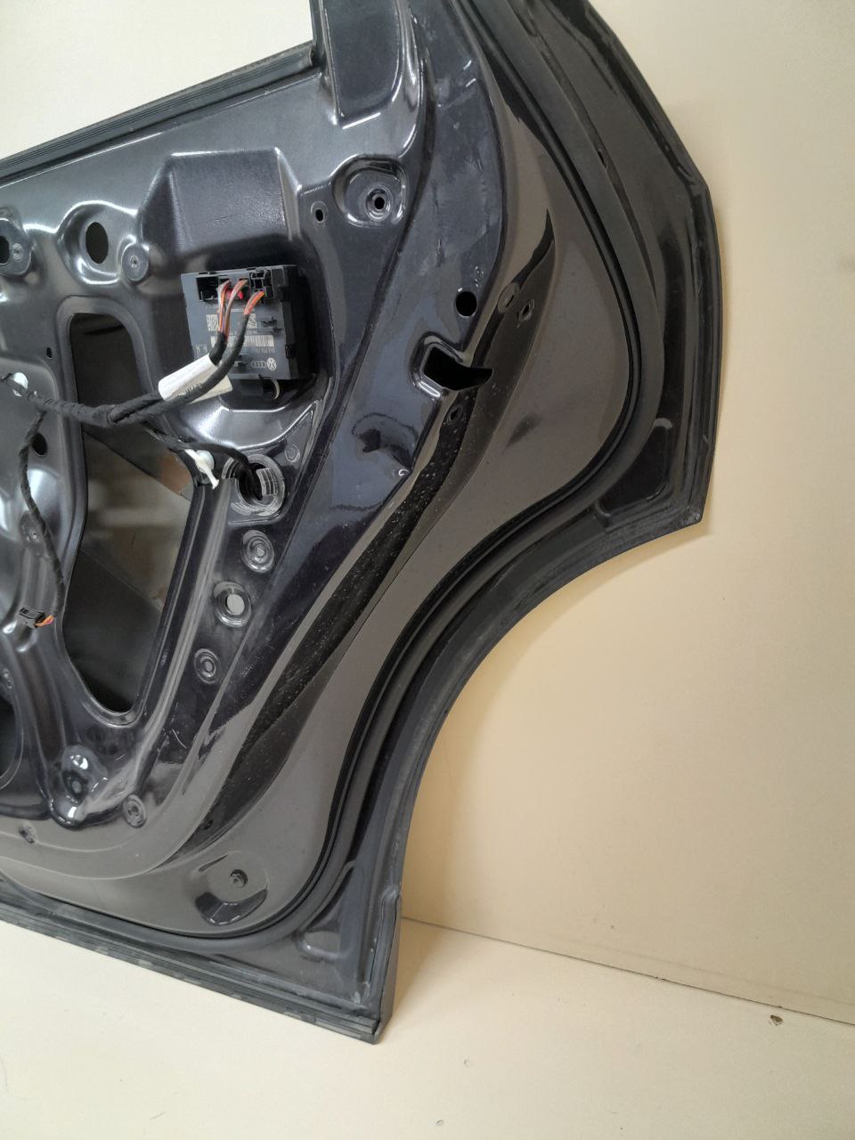 Дверь задняя правая Audi Q5 (8R) 2008-2017