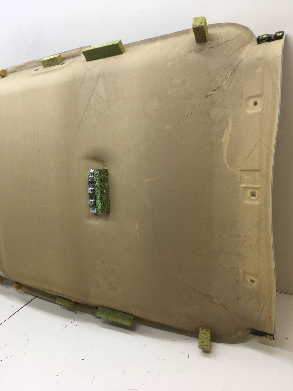 Обшивка потолка Nissan Note (E11) 2006-2013 Обшивка потолка Nissan Note (E11) 2006-2013