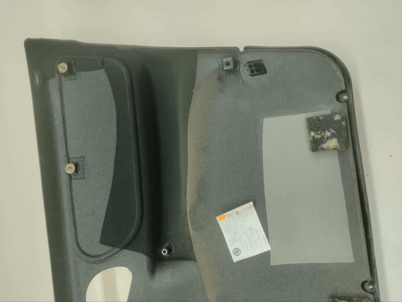 Обшивка двери передней левой Chevrolet Niva 2009-2020