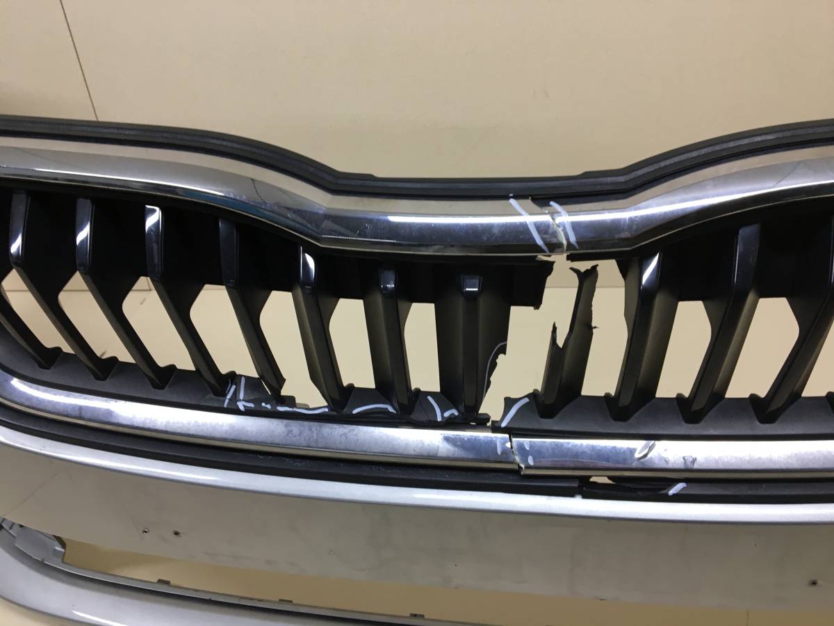 Бампер передний Skoda Rapid 2019>
