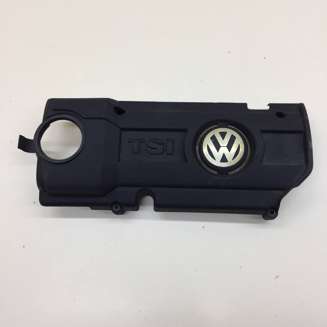Крышка двигателя декоративная Volkswagen Jetta (A5) 2006-2011 Крышка двигателя декоративная Volkswagen Jetta (A5) 2006-2011