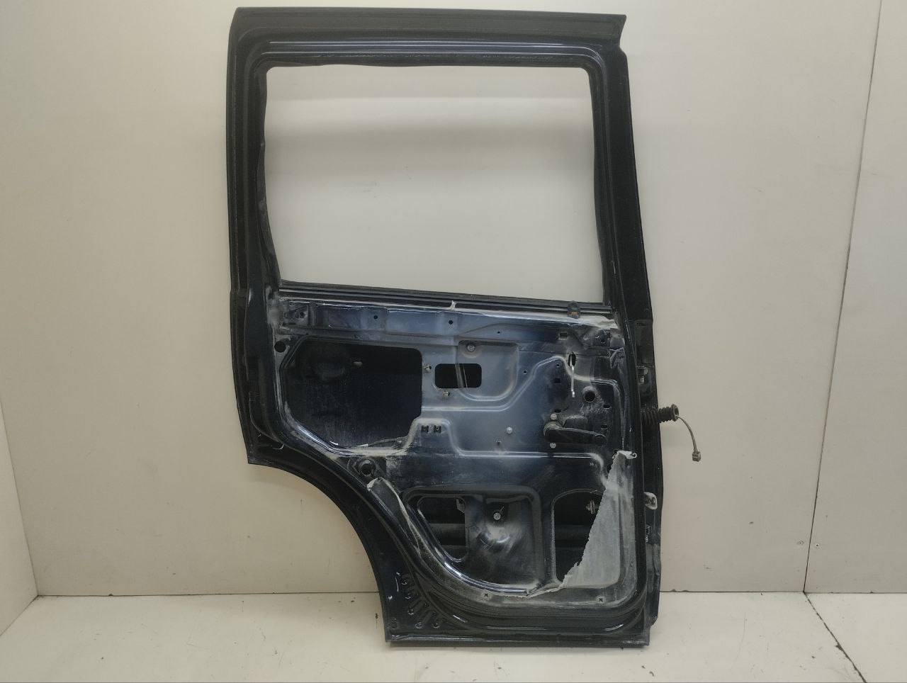 Дверь задняя левая Chevrolet Niva 2009-2020 Дверь задняя левая Chevrolet Niva 2009-2020