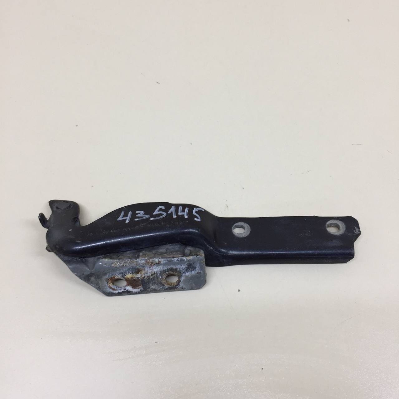 Петля капота правая Fiat Albea 2002-2012