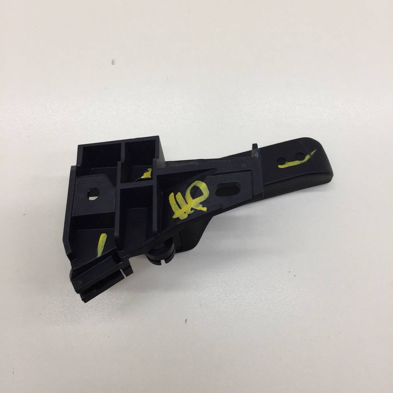 Ручка открывания капота Volkswagen Tiguan (5N1) 2007-2011