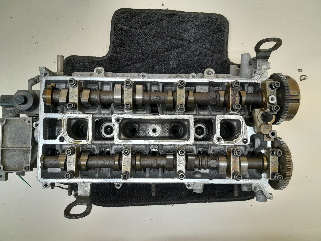 Головка блока цилиндров Mazda Mazda 3 (BK) 2002-2009 Головка блока цилиндров Mazda Mazda 3 (BK) 2002-2009