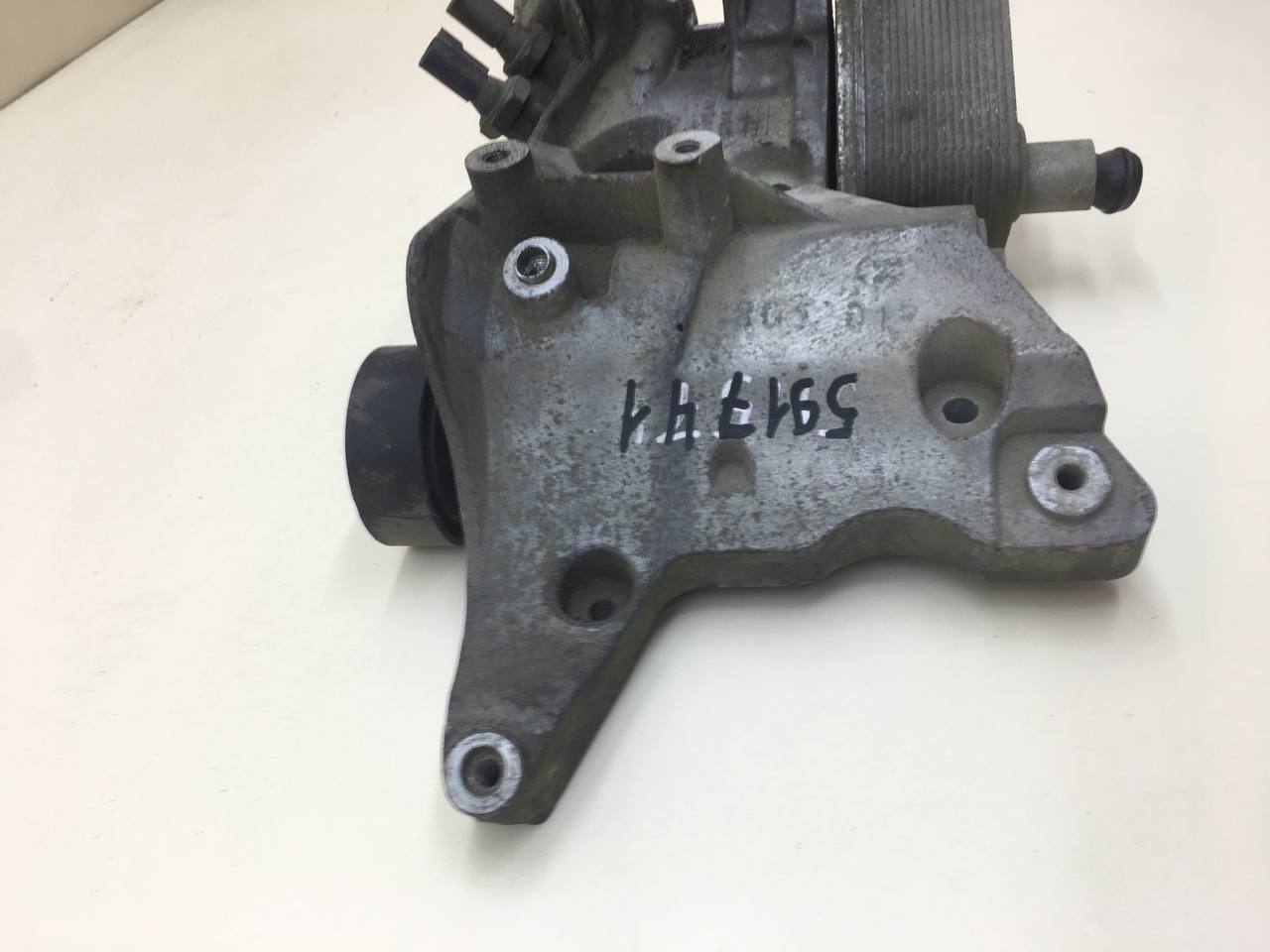 Кронштейн генератора Skoda Octavia (A5 1Z-) 2004-2013 Кронштейн генератора Skoda Octavia (A5 1Z-) 2004-2013