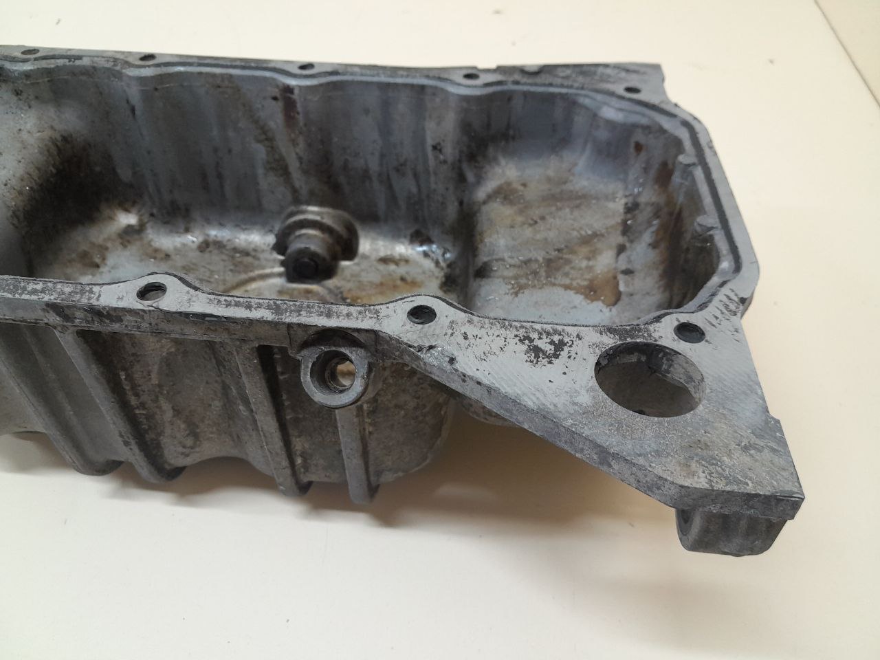 Поддон масляный двигателя Ford Focus 2 (DA) 2005-2008