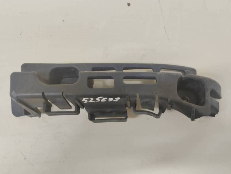 Направляющая заднего бампера левая Chevrolet Cruze (J300) 2009-2016