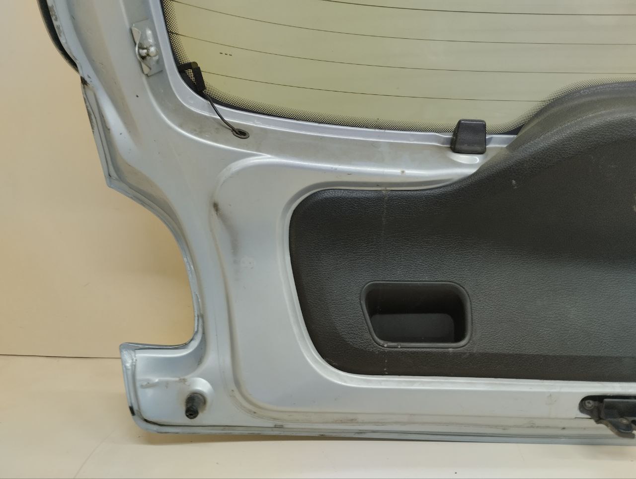 Дверь багажника со стеклом Peugeot 206 1998-2012