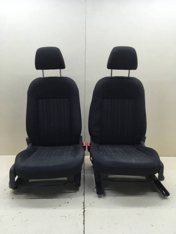 Сиденье (комплект) Volkswagen Polo (MK5) 2011-2020 Сиденье (комплект) Volkswagen Polo (MK5) 2011-2020