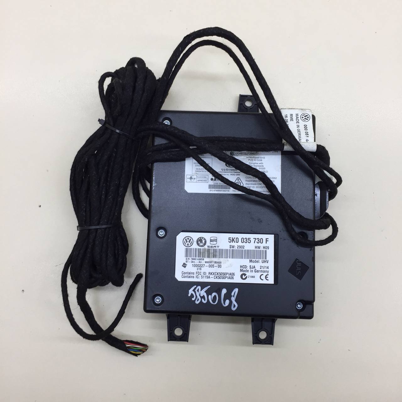Блок электронный Volkswagen Passat B7 2011-2015 Блок электронный Volkswagen Passat B7 2011-2015