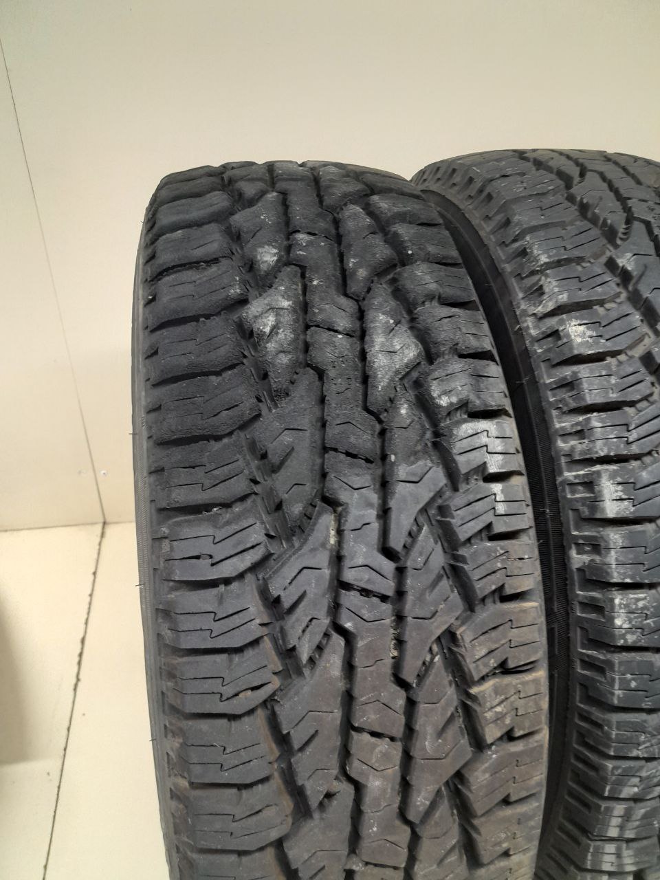 Шины к-кт R16 Всесезонные Nokian Rotiiva AT plus.