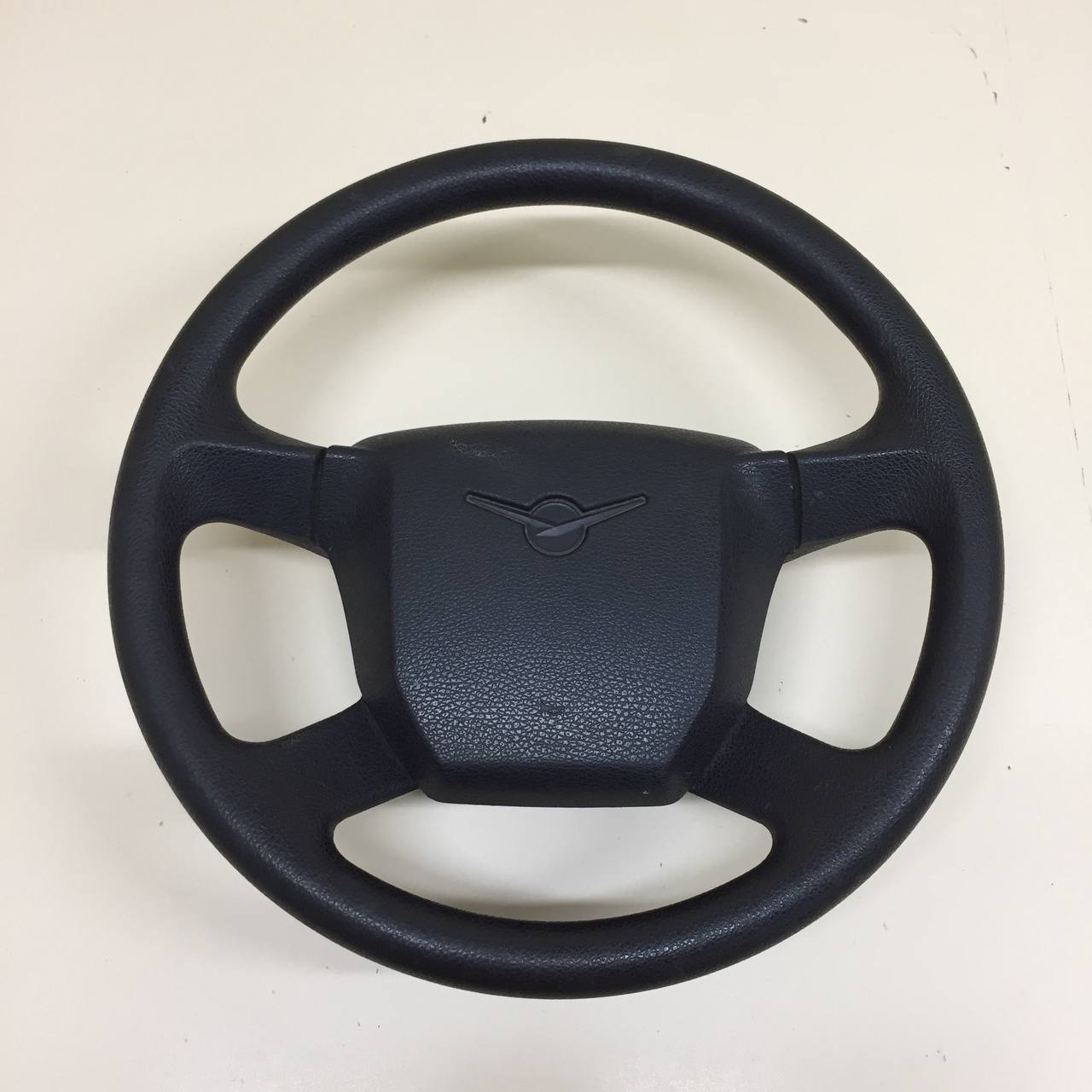 Рулевое колесо без AIR BAG УАЗ Патриот 2005> Рулевое колесо без AIR BAG УАЗ Патриот 2005>