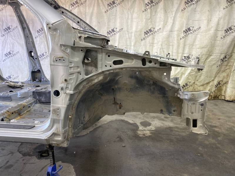 Четверть передняя правая Toyota Rav 4 (A30) 2006-2013