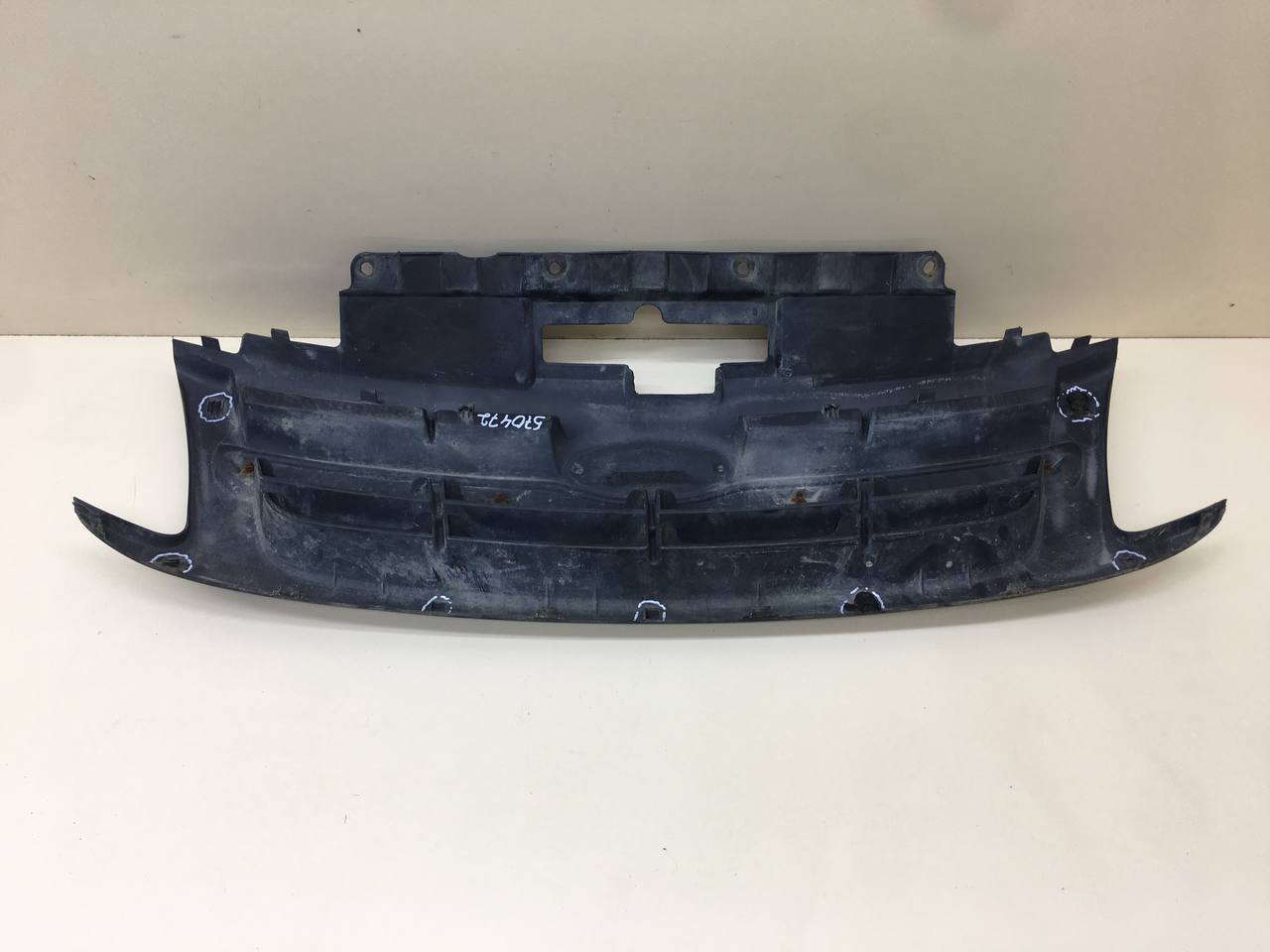 Решетка радиатора Lada Granta 2011>