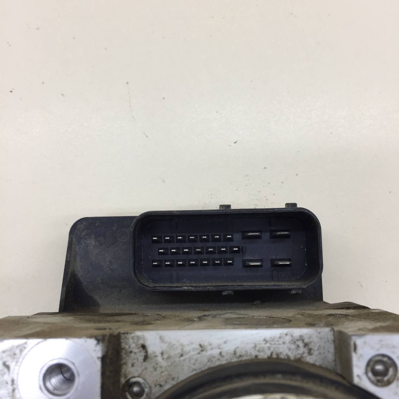 Блок ABS (насос) Chevrolet Epica (V250) 2006-2012