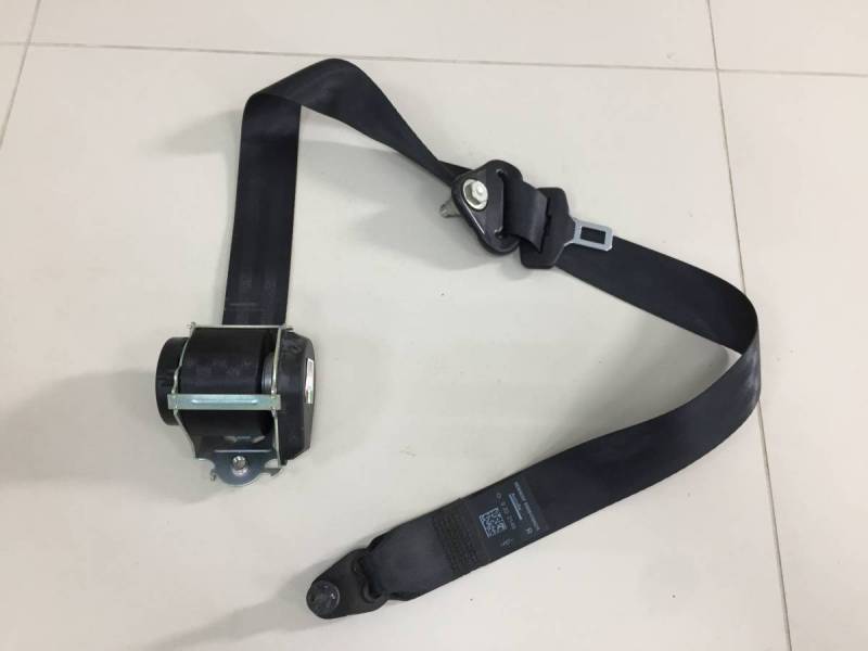 Ремень безопасности Lada Largus 2012>