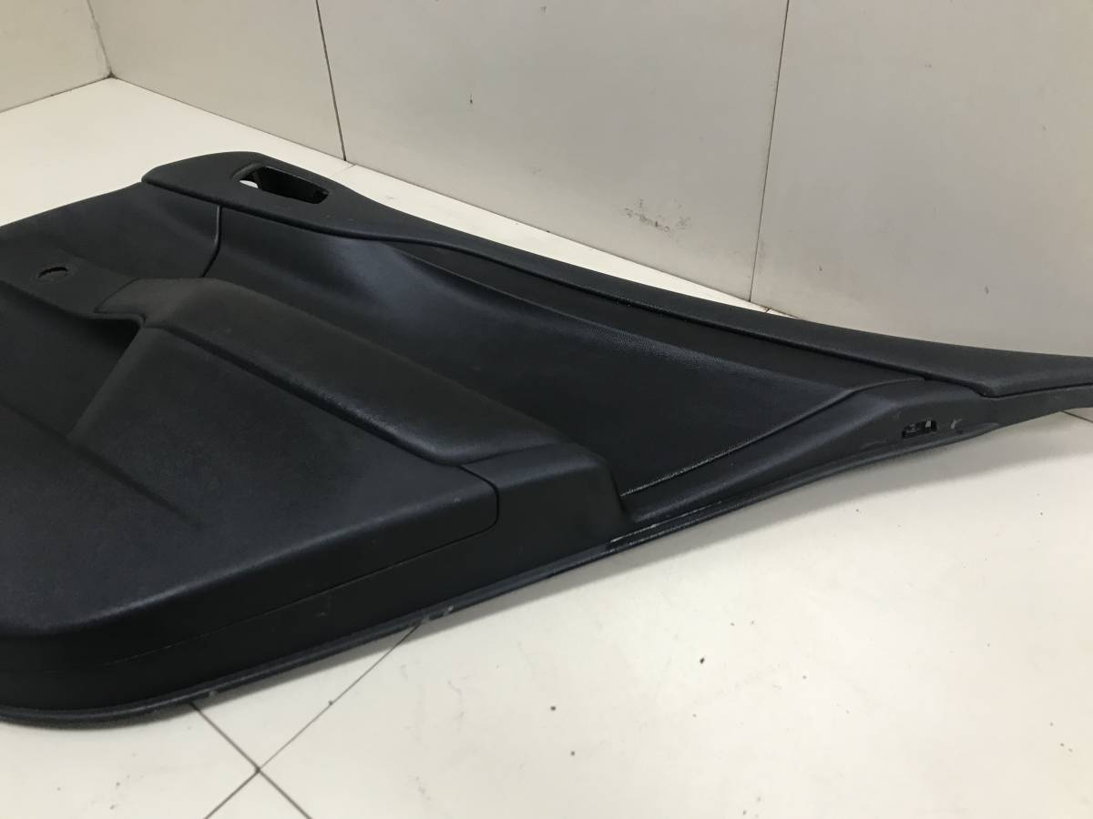 Обшивка двери задней правой Citroen C4 2011>