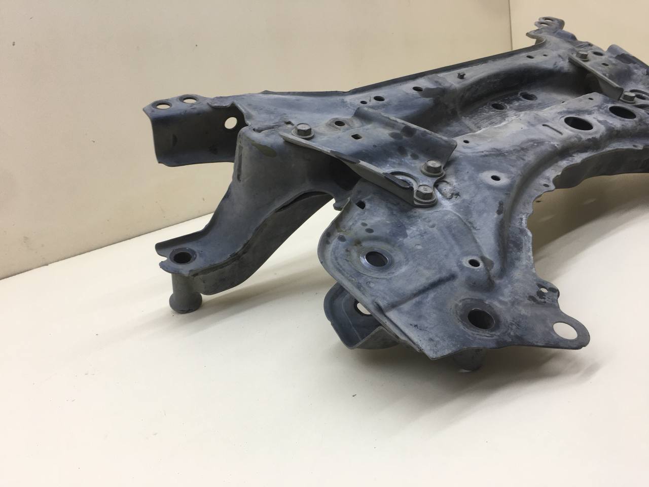 Балка подмоторная Toyota Rav 4 (A30) 2006-2013