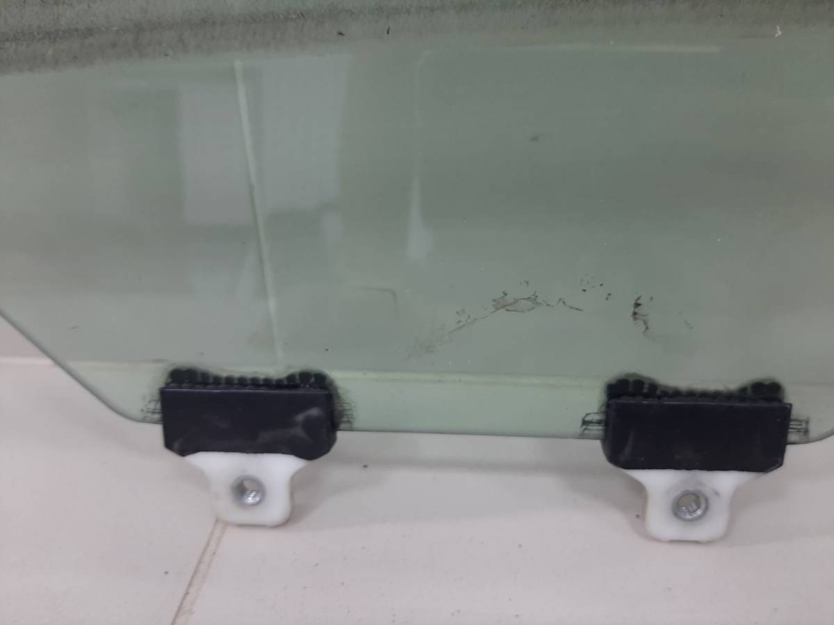 Стекло двери передней правой Subaru Impreza (G12) 2007-2012 Стекло двери передней правой Subaru Impreza (G12) 2007-2012