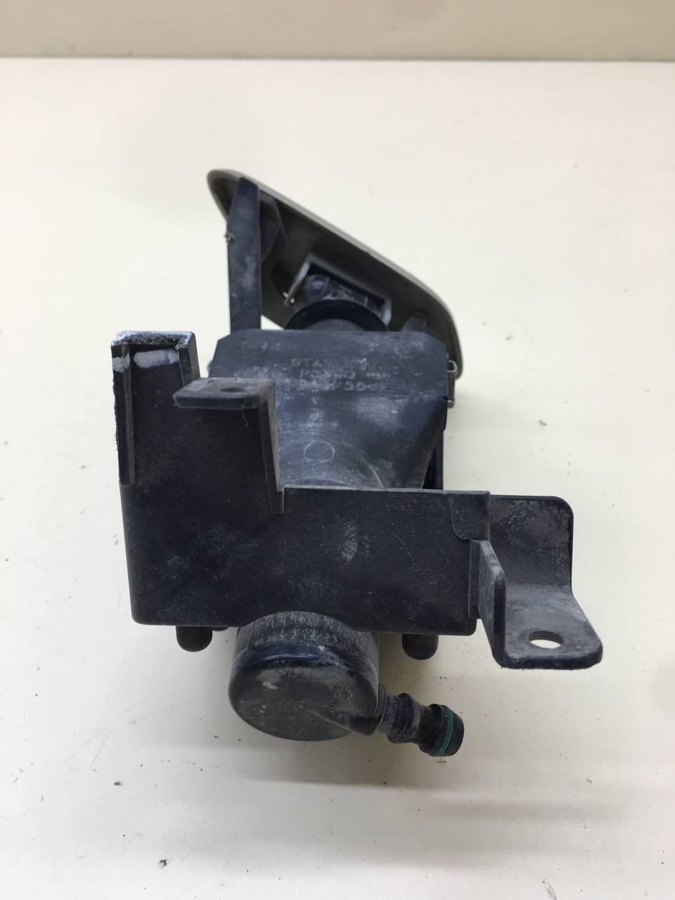 Форсунка омывателя фары Mazda Mazda 3 (BK) 2002-2009