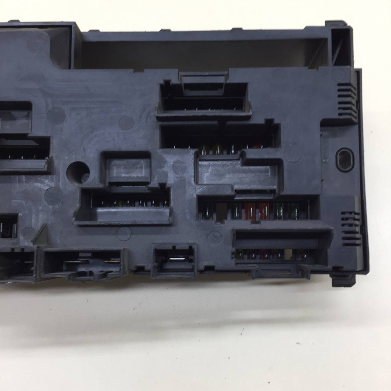 Блок предохранителей BMW 7-Series F01,F02  2008-2015