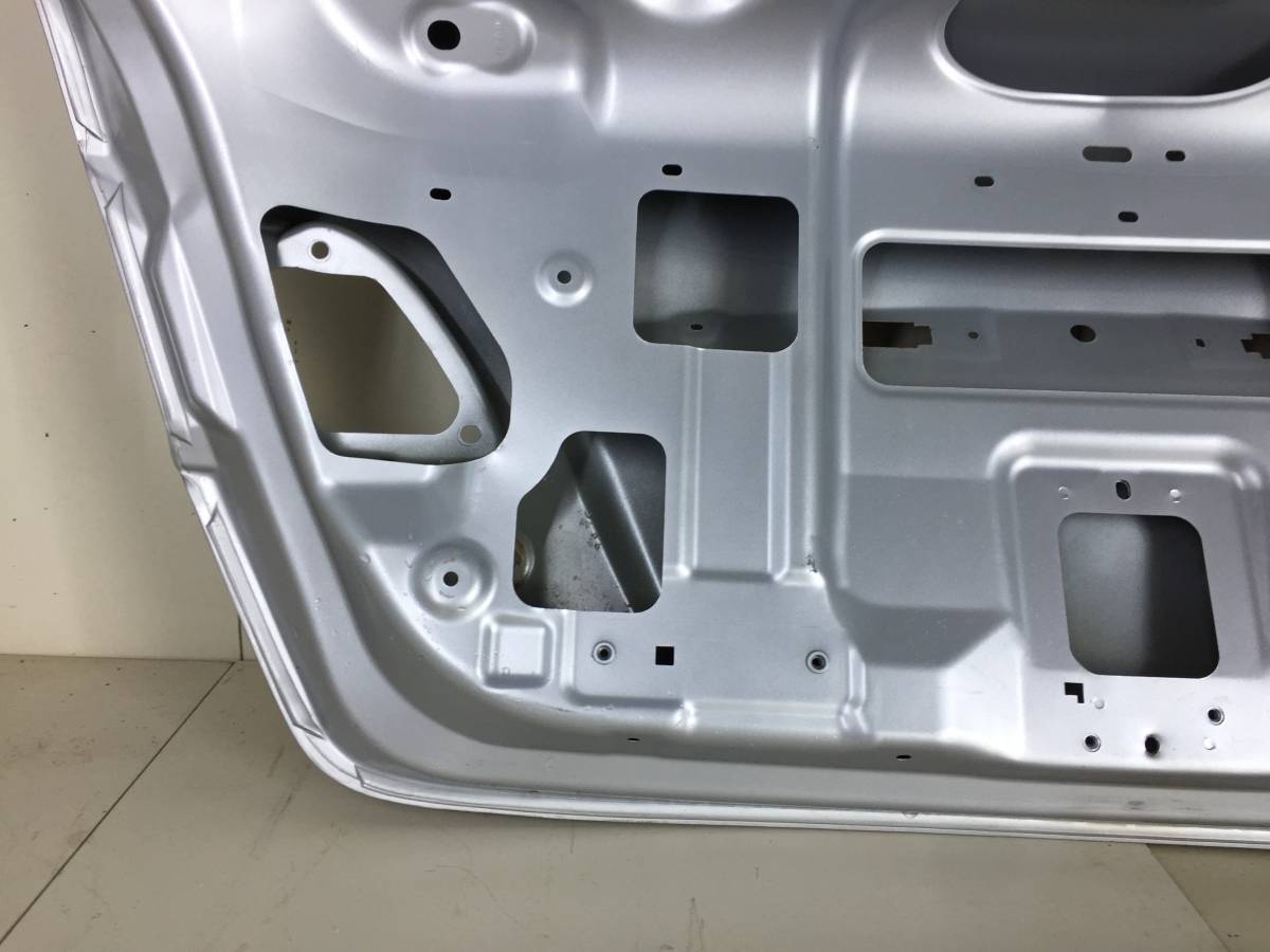 Крышка багажника Nissan Sentra (B17) 2013-2017