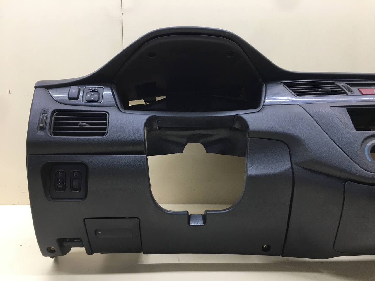 Подушка безопасности (комплект) Mitsubishi Lancer 9 (CS/Classic) 2000-2011 Подушка безопасности (комплект) Mitsubishi Lancer 9 (CS/Classic) 2000-2011