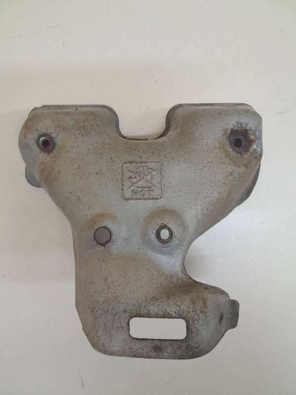 Экран тепловой Nissan Almera Classic (B10) 2006-2013 Экран тепловой Nissan Almera Classic (B10) 2006-2013