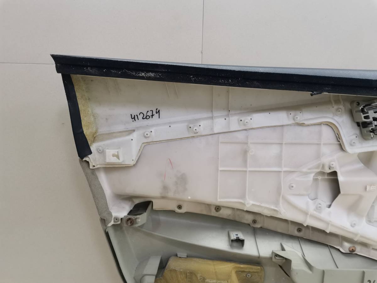 Обшивка двери передней правой Nissan Primera (P12) 2002-2007