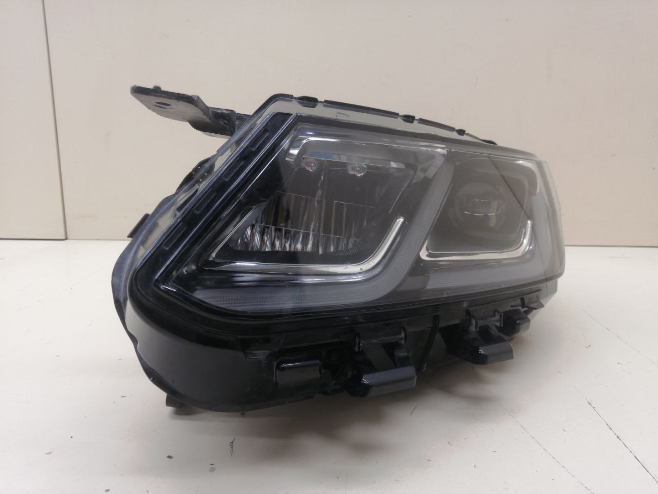 Фара левая Geely Coolray (SX11) 2018>