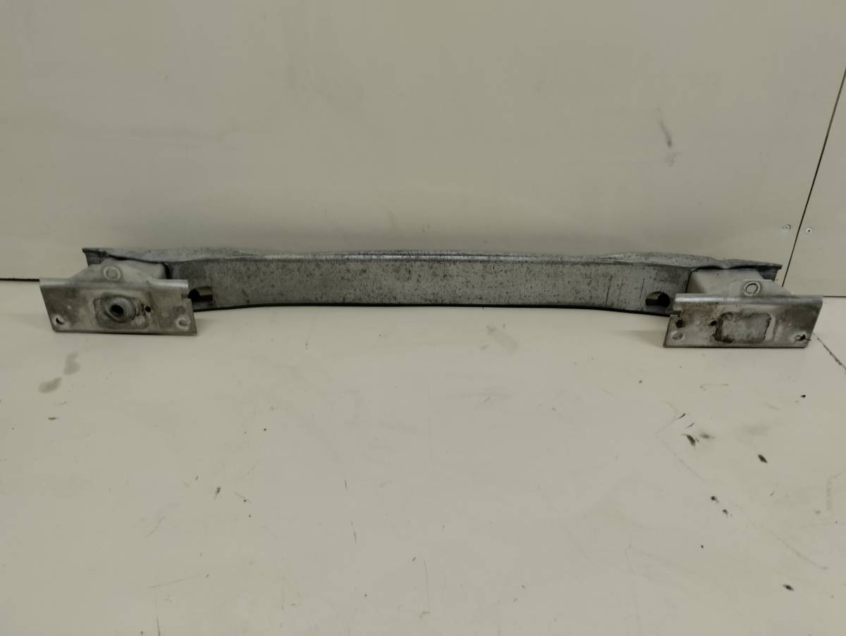 Усилитель заднего бампера Opel Astra J 2010-2017