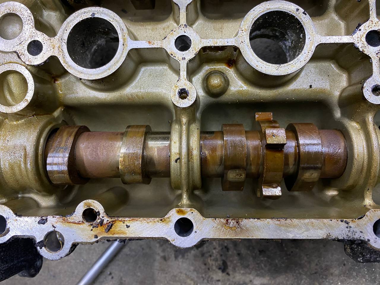 Головка блока цилиндров Skoda Rapid 2012-2020