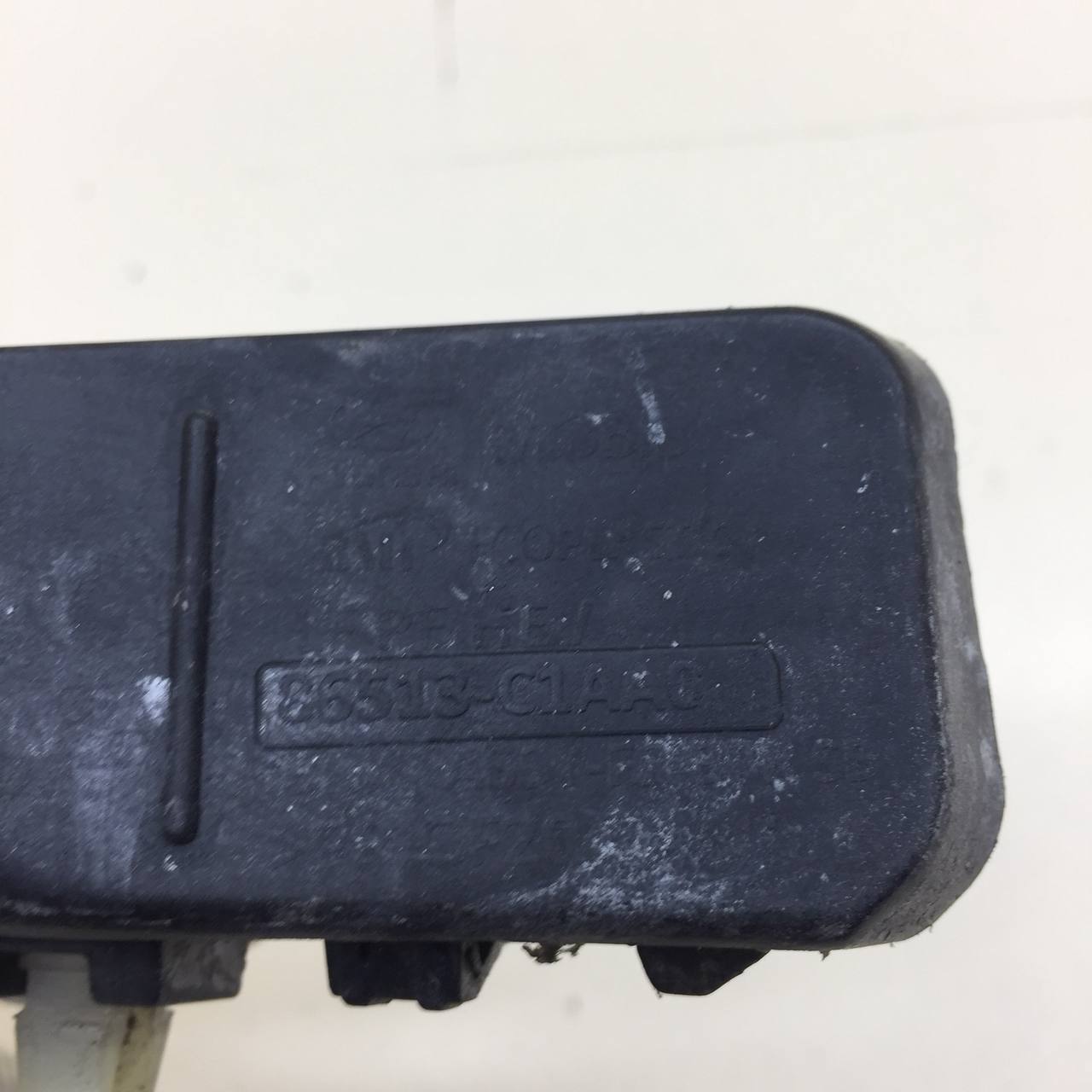 Кронштейн переднего бампера левый Hyundai Sonata 7 (LF) 2017-2019