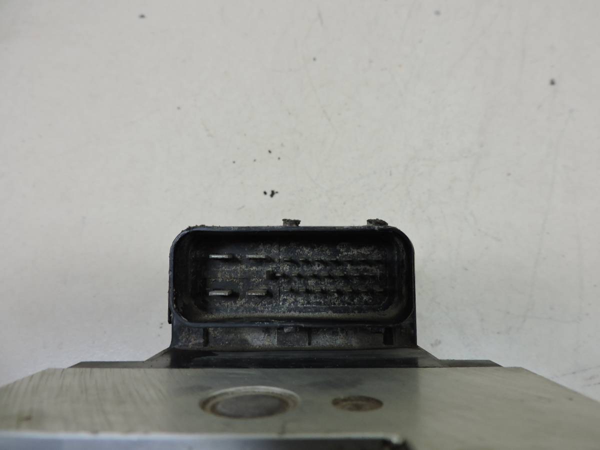 Блок ABS (насос) Mazda Premacy (CP) 1999-2005